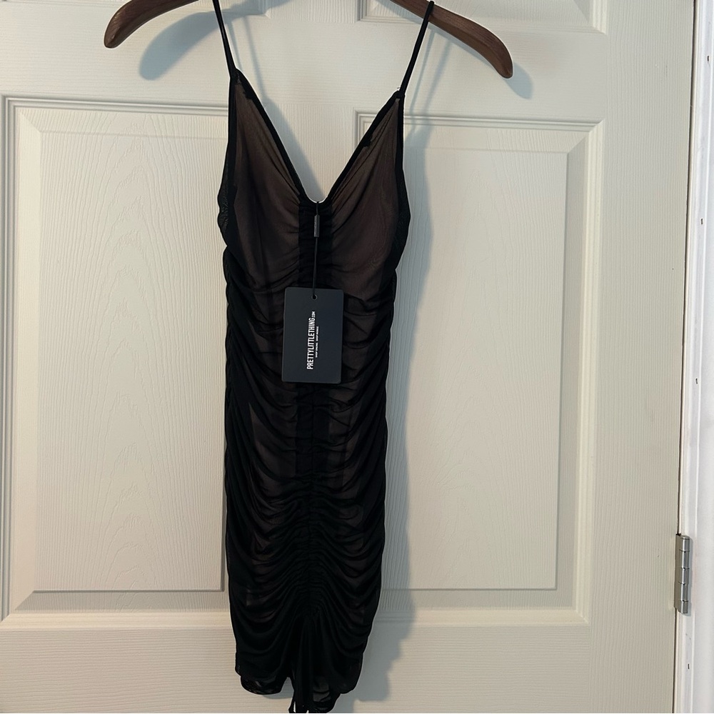 Pretty Little Thing SZ 2 NWT Black Ruched Spaghetti Strap Dress